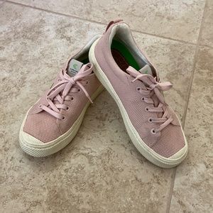Cariuma Ibi Rose Knit Sneakers